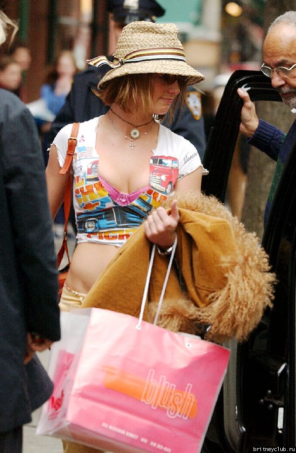 Бритни на шоппингеspears_220503_11.jpg(Бритни Спирс, Britney Spears)